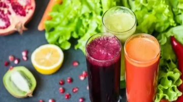 تنظيف الكلى طبيعيًا: 8 مشروبات فعّالة بينها عصير الخيار والكرفس للتخلص من السموم والحصوات